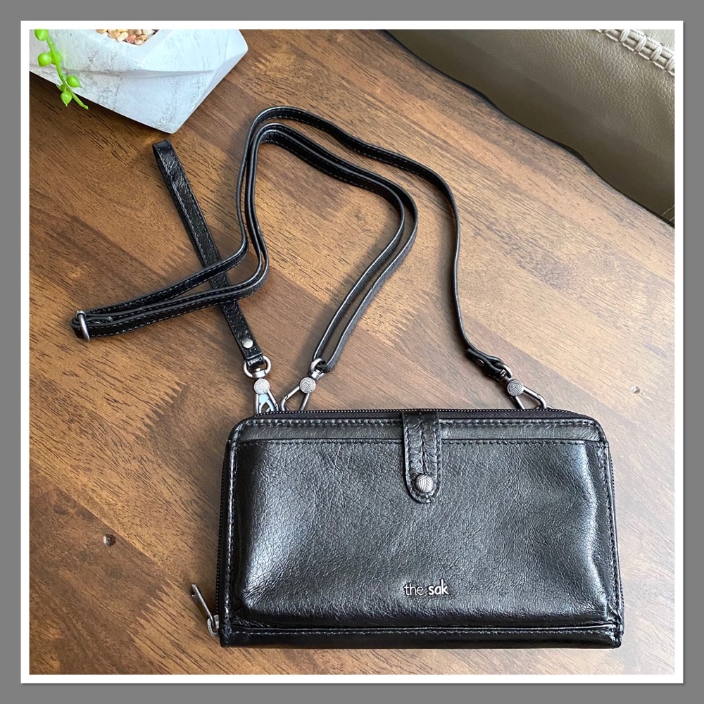 THE SAK 3 in 1 Phone Wallet/Wristlet/Crossbody Bag